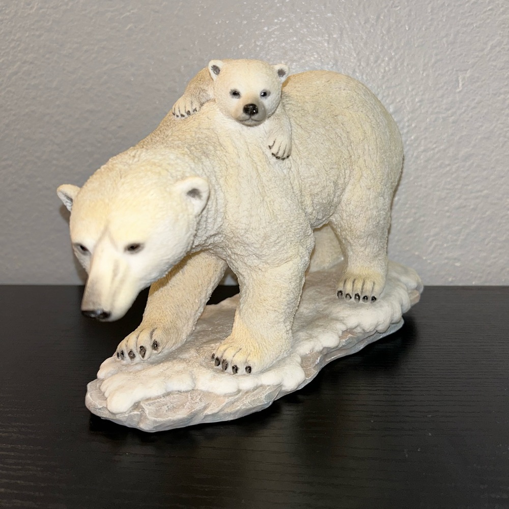 Veronese Design Polar Bear Mother With Adorable Freeloading Cub Statue